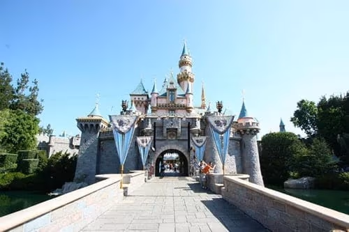 Best Places for Pokémon Go - Disneyland, California