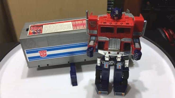 G1 Optimus Prime Near Mint & In Box